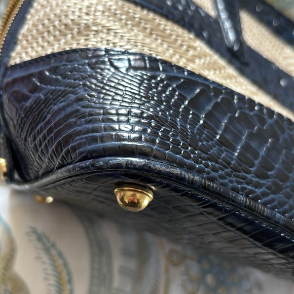 Brahmin Vivian Handbag - Picture 10 of 11